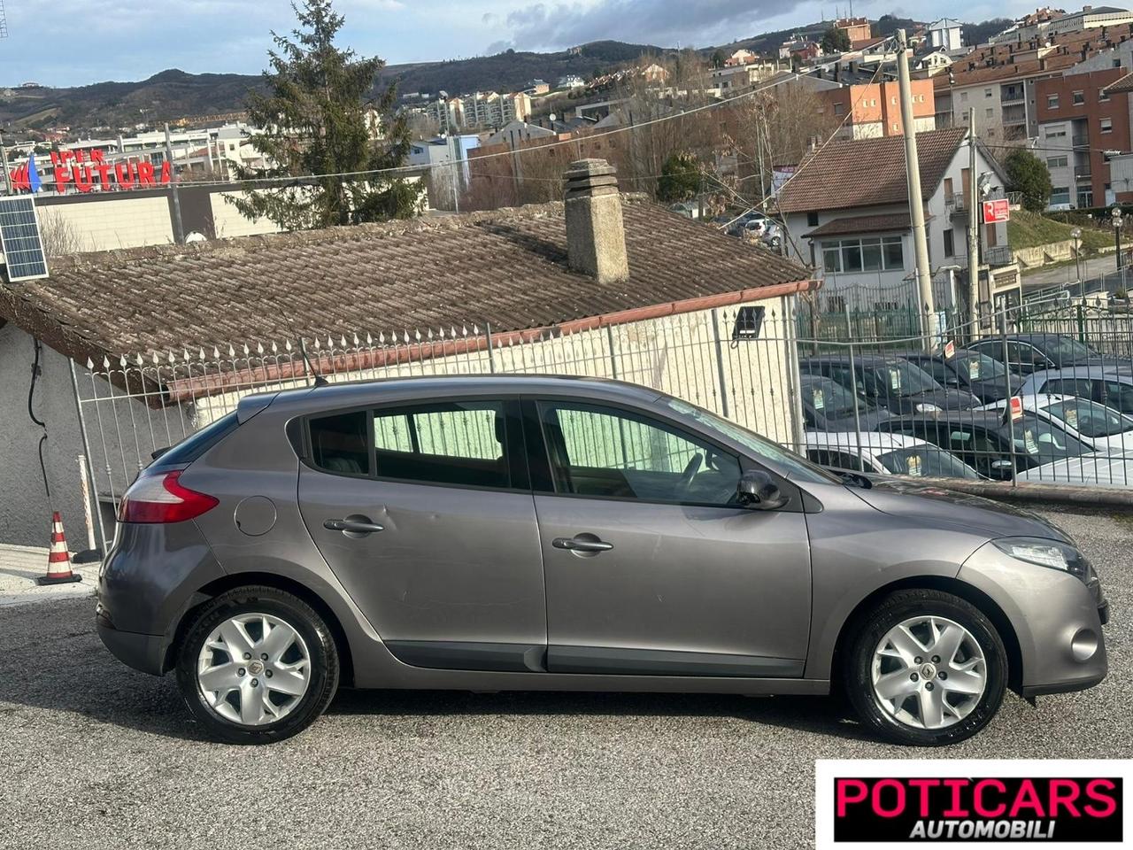 Renault Megane 1.5 dCi 110CV Attractive