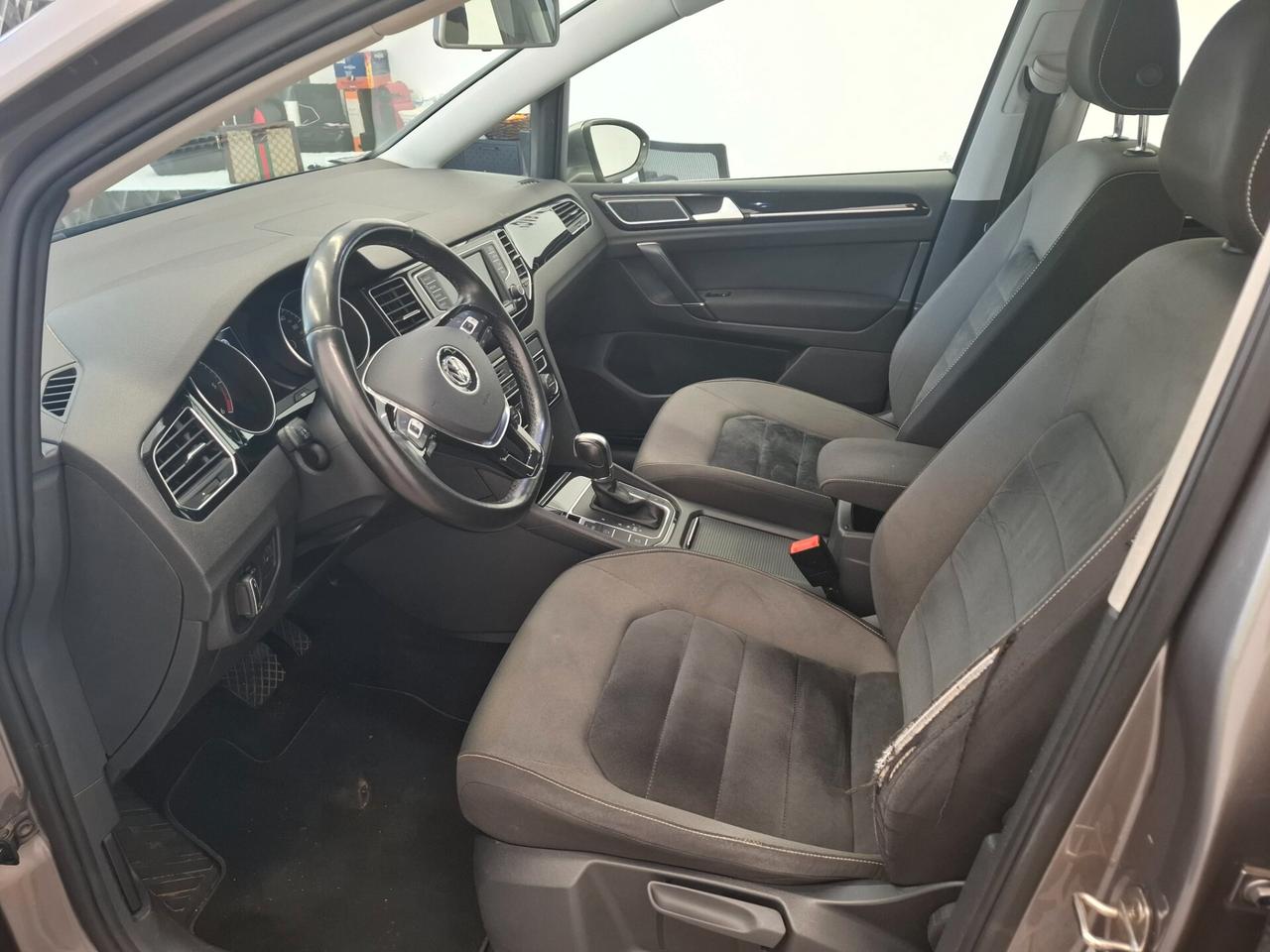 Volkswagen Golf Variant Sportsvan 1.6 TDI 110 CV DSG Executive BlueMotion Tech.