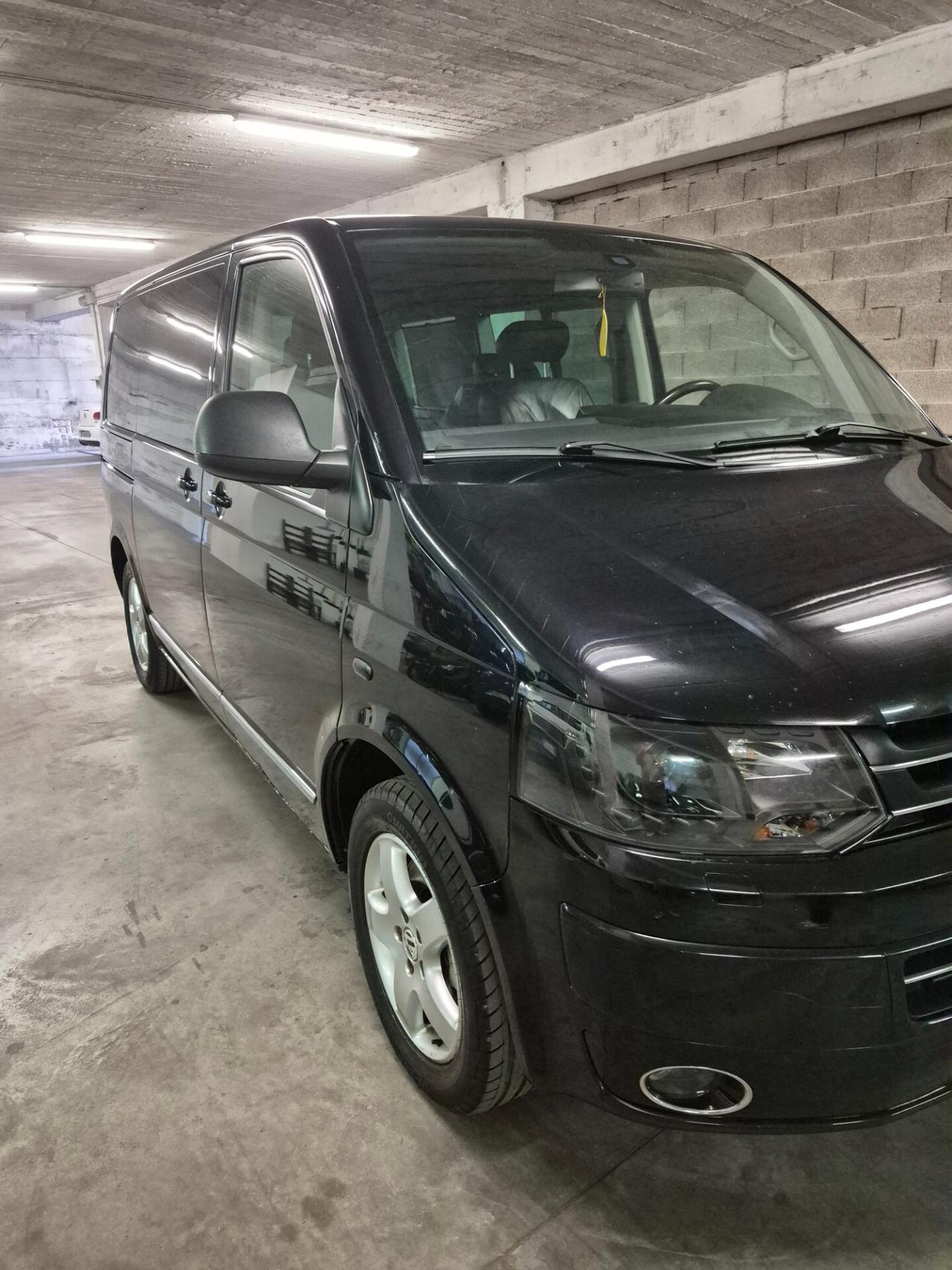 Volkswagen T 5 Multivam