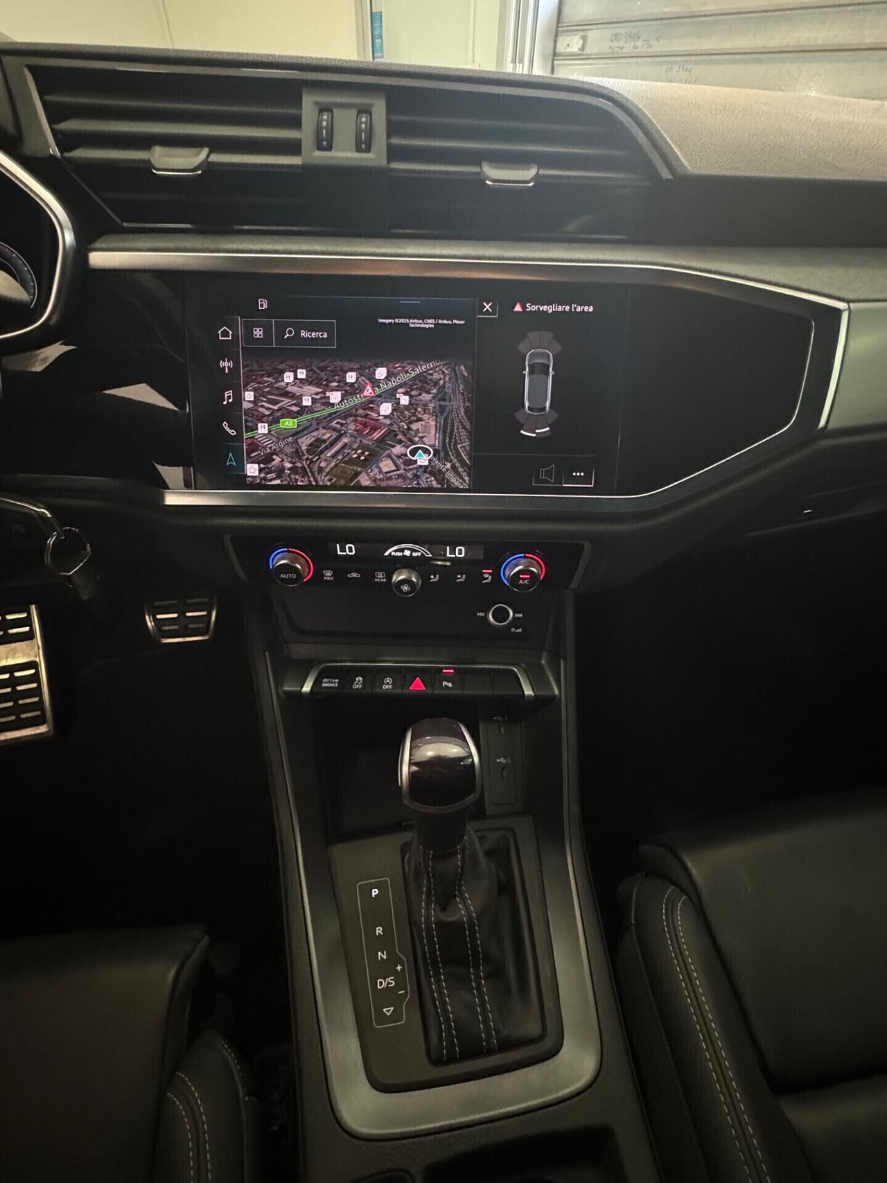 Audi Q3 35 TDI S tronic s-line edition