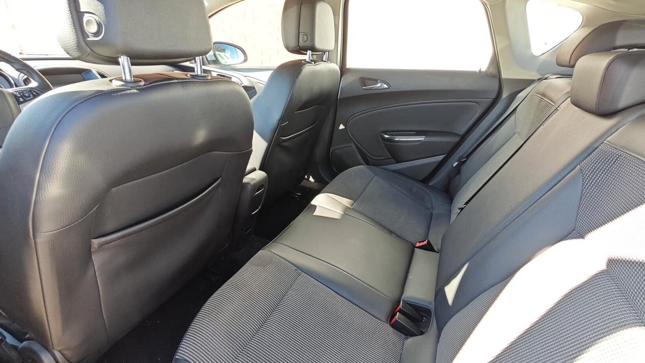 Opel Astra 1.7 CDTI 110CV 5 porte Cosmo