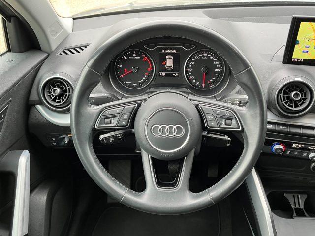AUDI Q2 30 TDI S tronic Identity Black