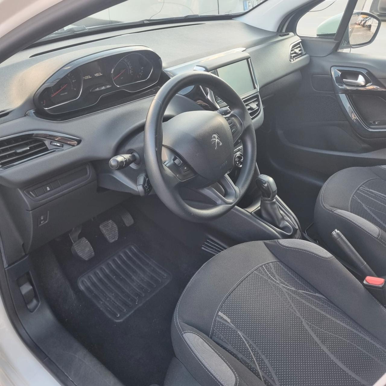 Peugeot 208 PureTech 82 3 porte Access