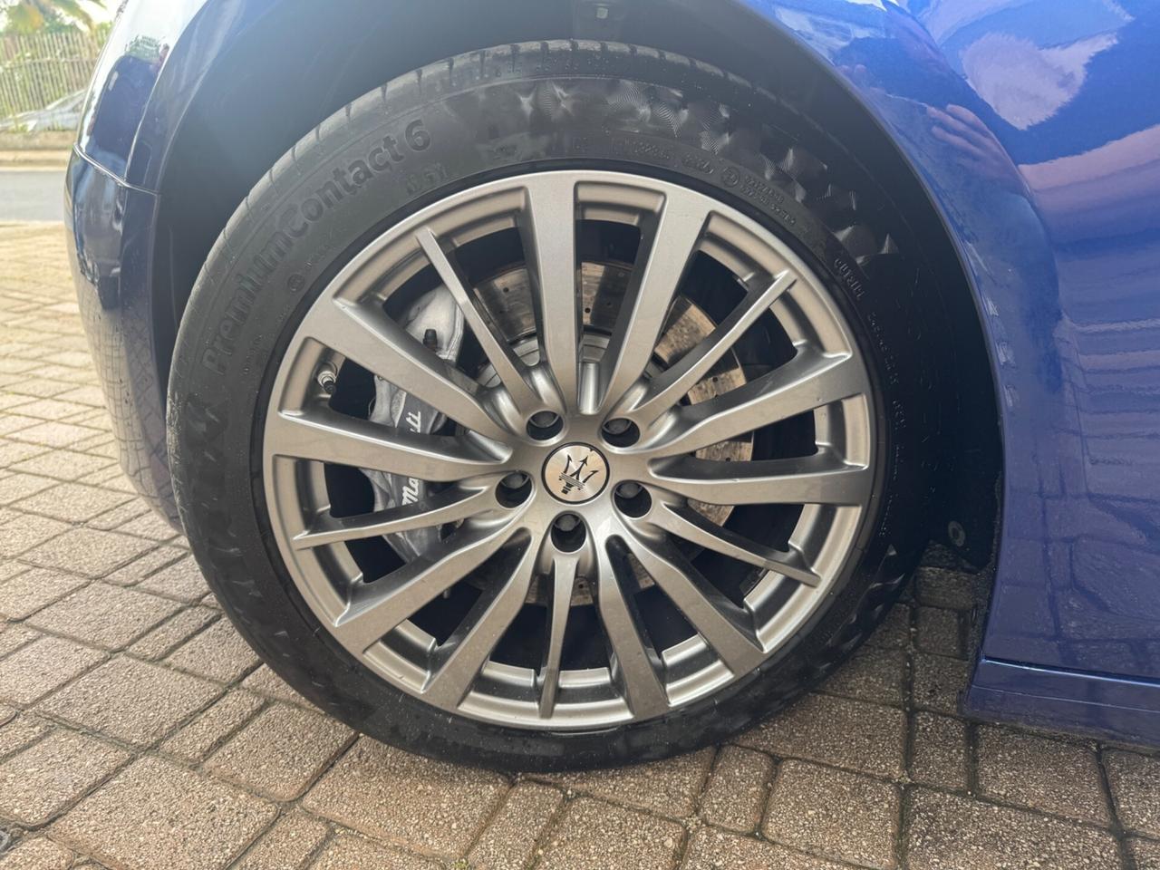 Maserati Ghibli 330 CV MHEV GT