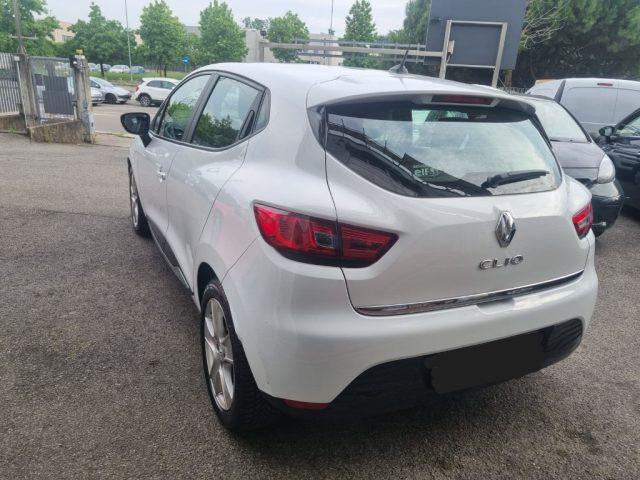 RENAULT Clio 1.2 75CV 5 porte Live