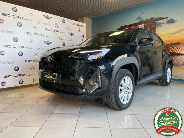 TOYOTA Yaris Cross 1.5 Hybrid E-CVT Business