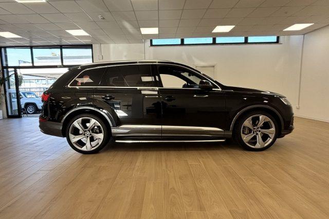 AUDI Q7 50 TDI quattro tiptronic Sport