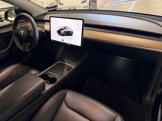 TESLA Model Y Model Y PERFORMANCE#AWD#TOTAL BLACK#C.LEGA21