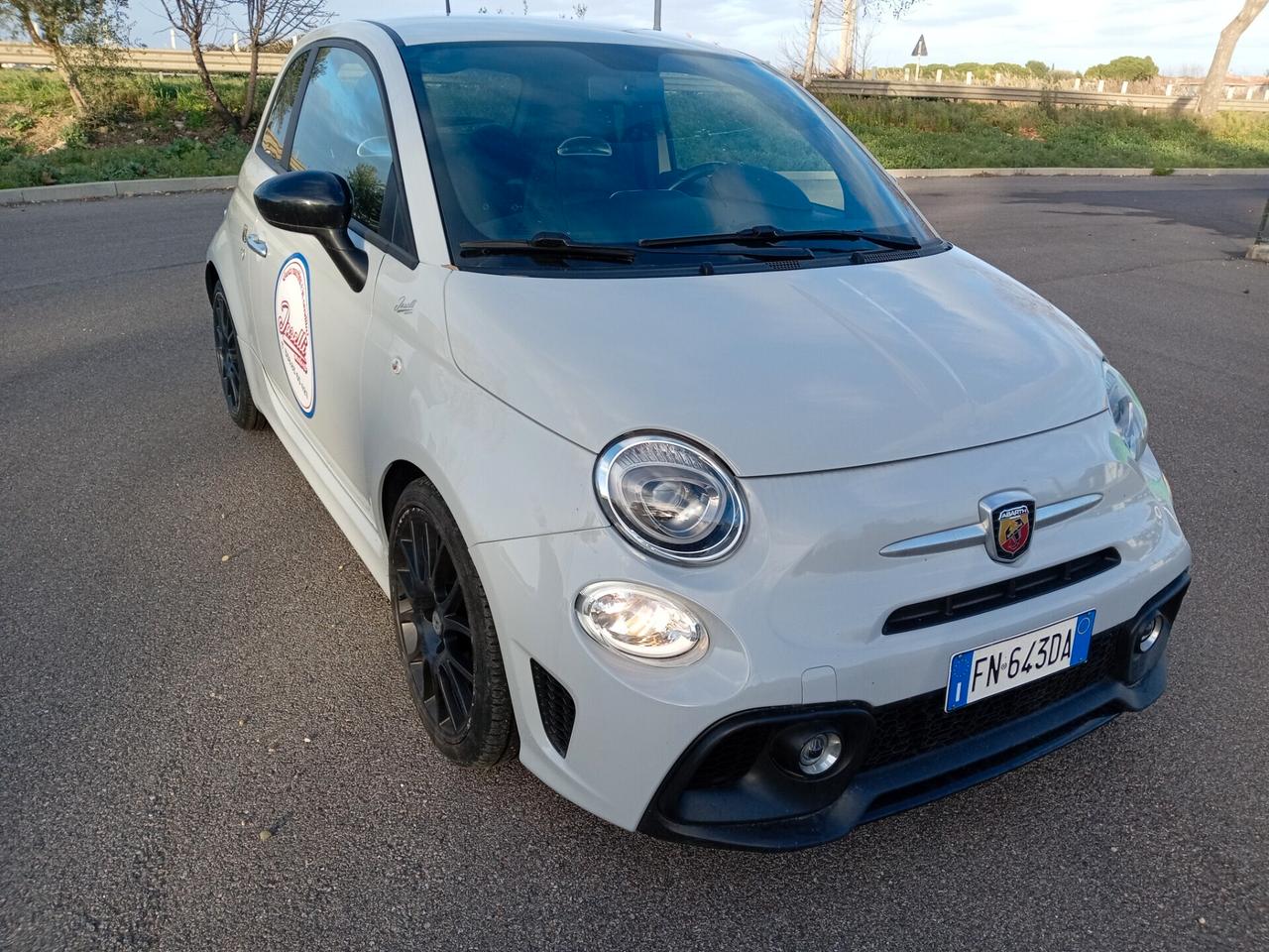 Abarth 595 1.4 Turbo T-Jet 160 CV Pista. GOMME NUOVE !