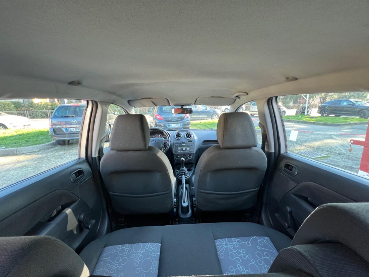 Ford Fiesta 1.2 16V 3p. Ghia