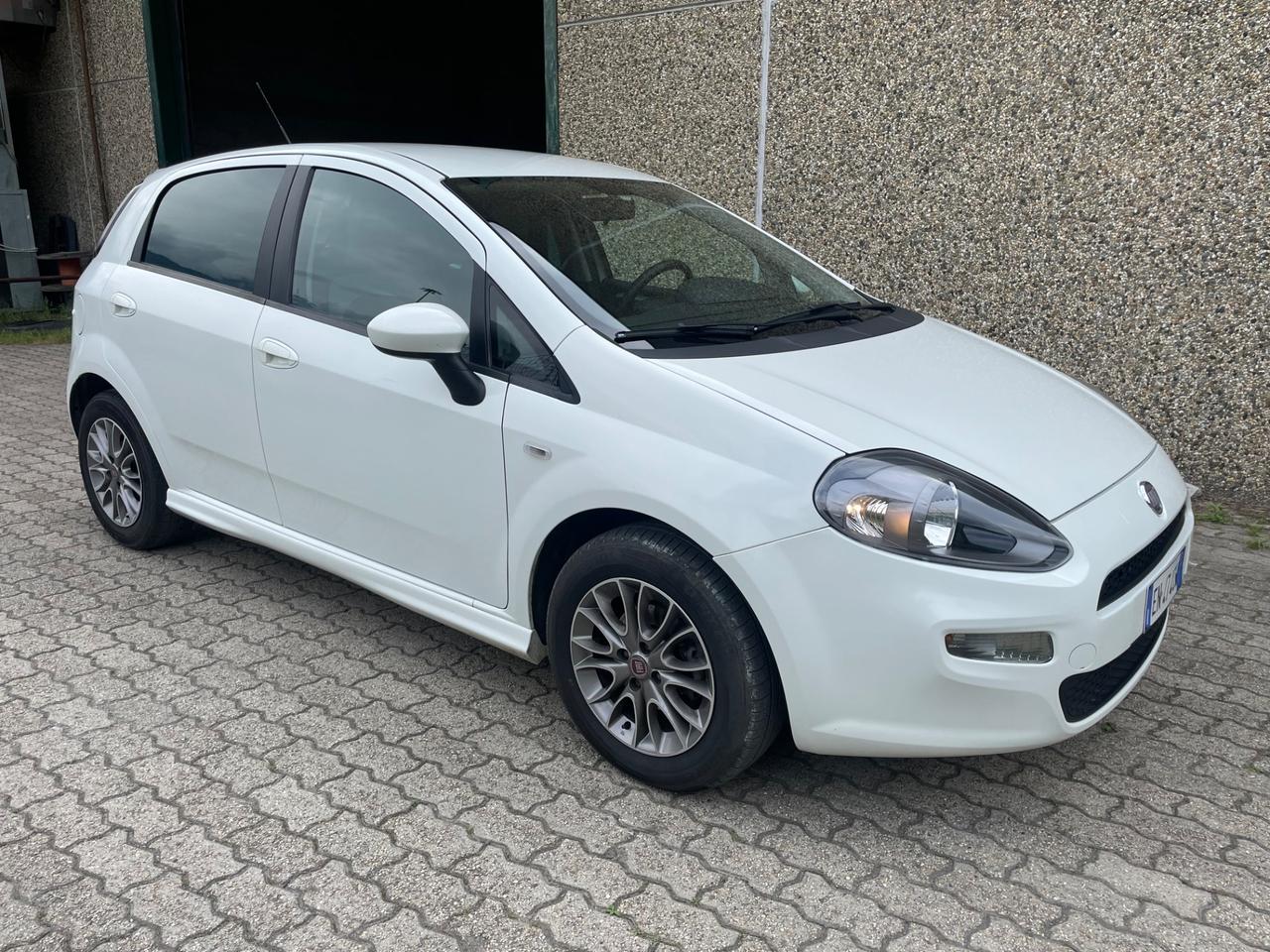 Fiat Punto 1.2 8V 5 porte Easy -unico proprietario-