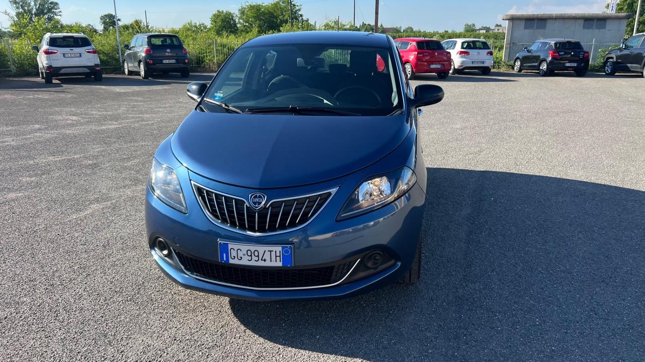 Lancia Ypsilon 1.0 FireFly 5 porte S&S Hybrid Alberta Ferretti