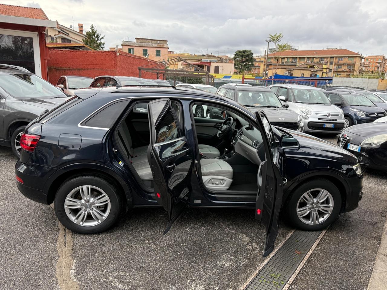 Q3 2.0 211 cv ( 65 mila km ) -unipro-rate-garanzia