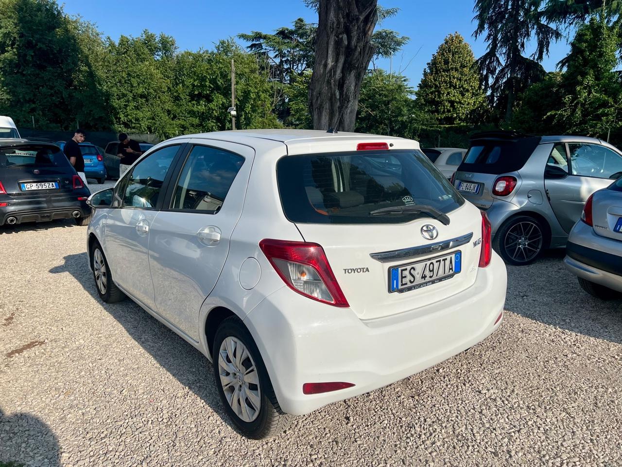 Toyota Yaris 1.0 5 porte Lounge