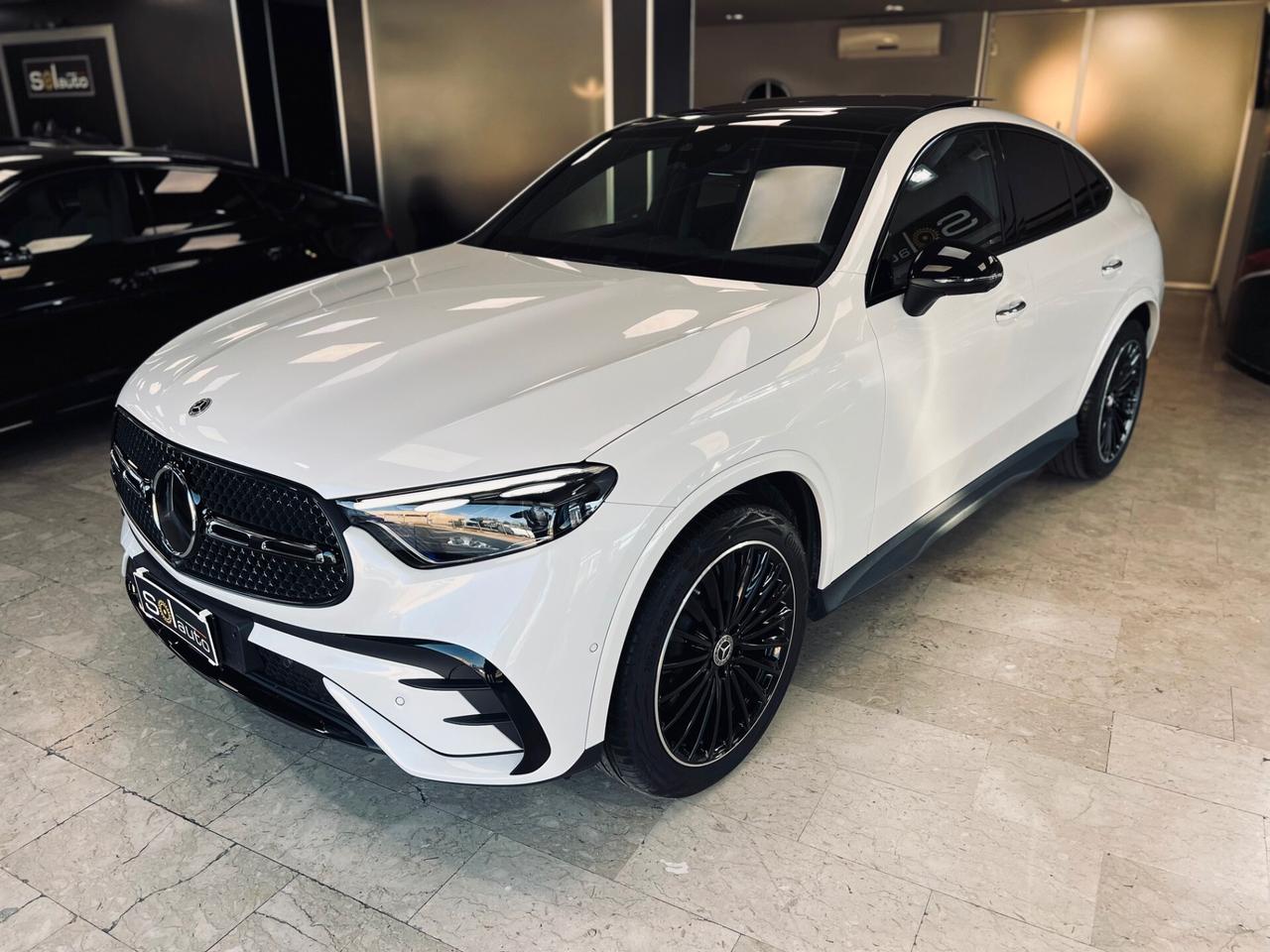 MERCEDES GLC 220 D COUPE PANO AMG