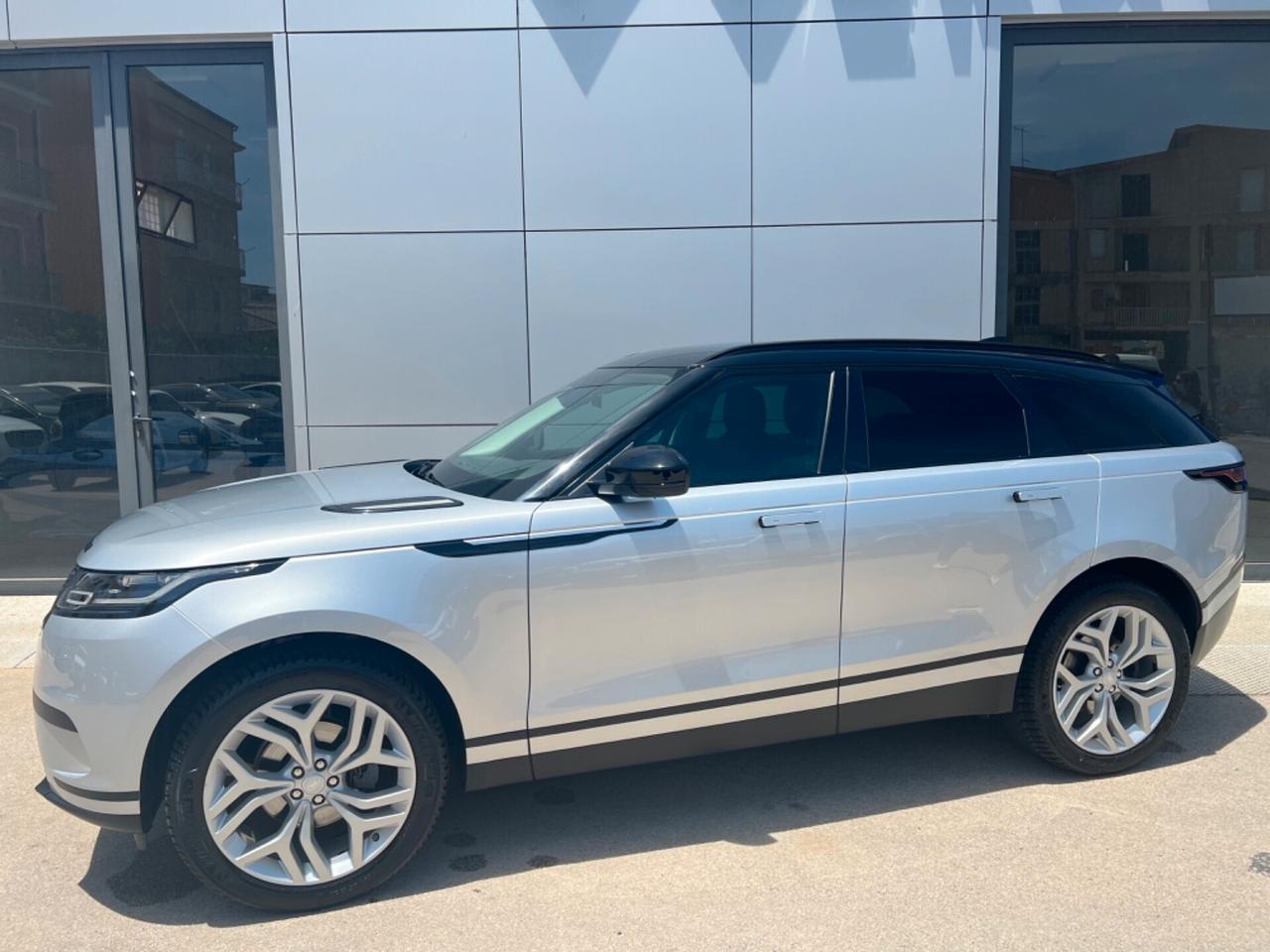 Land Rover Range Rover Velar 2.0 TD4 180 CV R-Dynamic HSE - prezzo €31.900