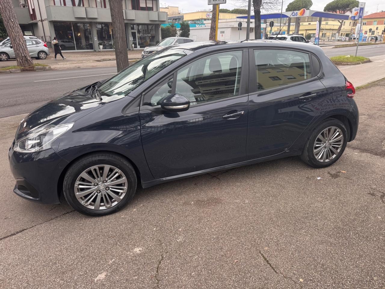 Peugeot 208 1.6 HDI Allure neopaten garanzia 12 m