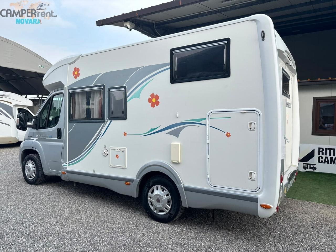CHAUSSON WELCOME WS - Semintegrale compatto con letto matrimoniale in coda ed ampio garage