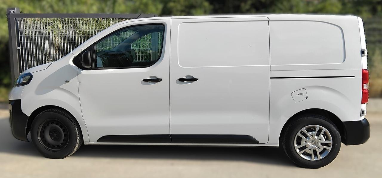 Opel Vivaro 1.5 Diesel 120CV -NESSUN OBBLIGO DI FINANZIAMENTO-