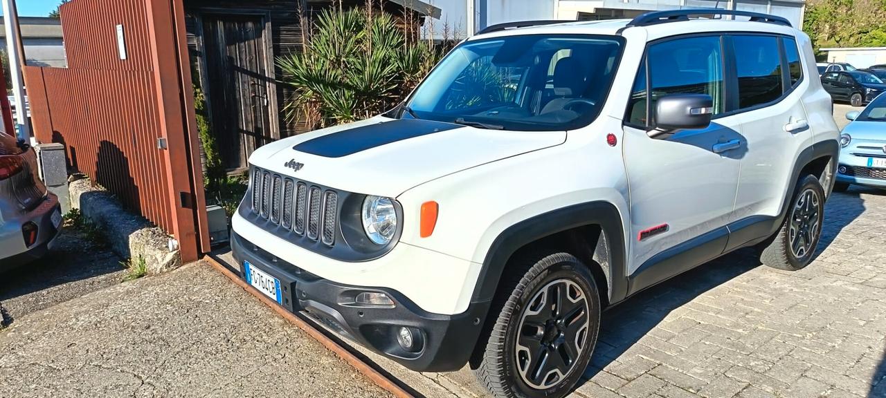 Jeep Renegade 2.0 Mjt 170CV 4WD Active Drive Low Trailhawk