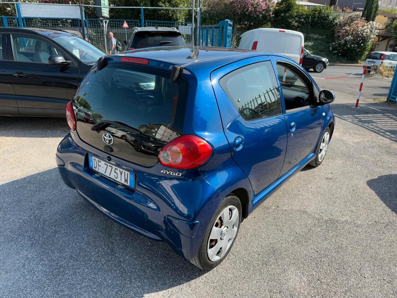 Toyota Aygo 68cv *AUTOMATICA*