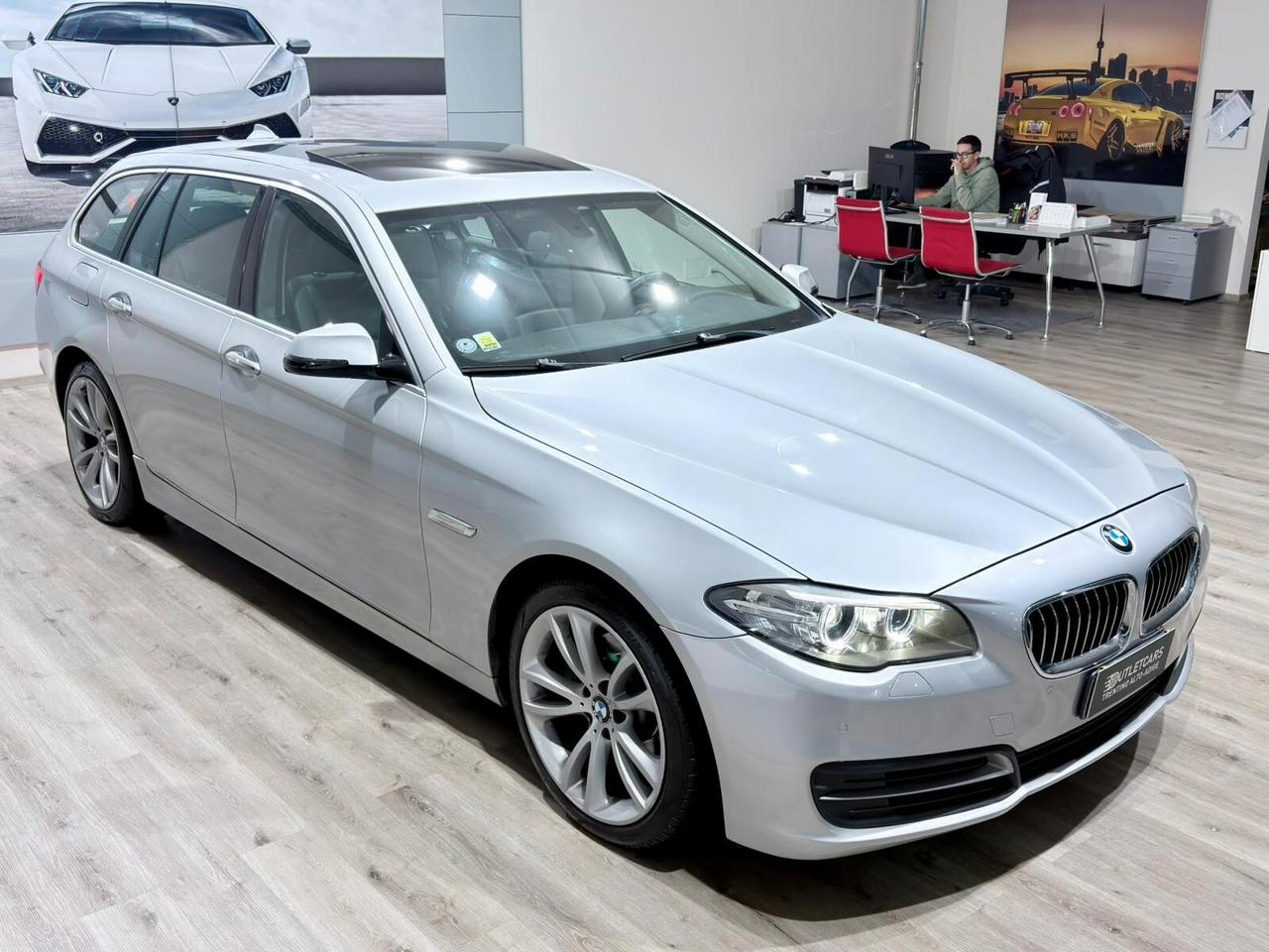 BMW 520d TOURING 190CV AUTO TETTO/PELLE