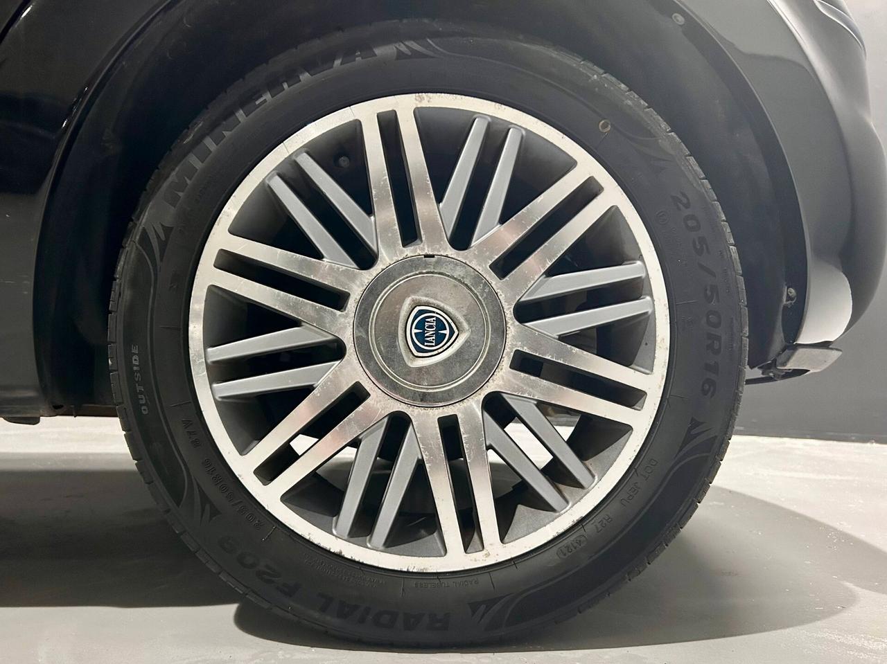 Lancia MUSA 1.4 8V Ecochic (GPL) Gold