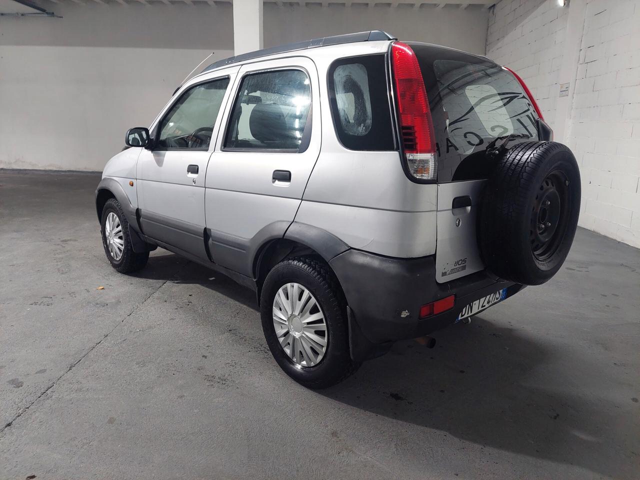 Daihatsu Terios 1.3i 16V cat 4WD SX autocarro 4 posti