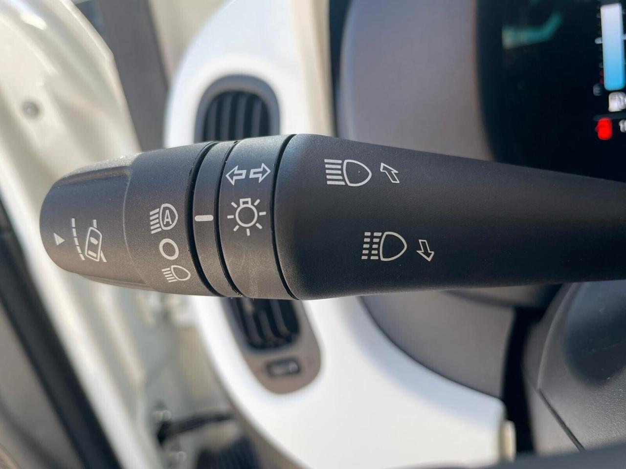 Fiat Pandina CROSS 1.0 FireFly S&S Hybrid 70CV