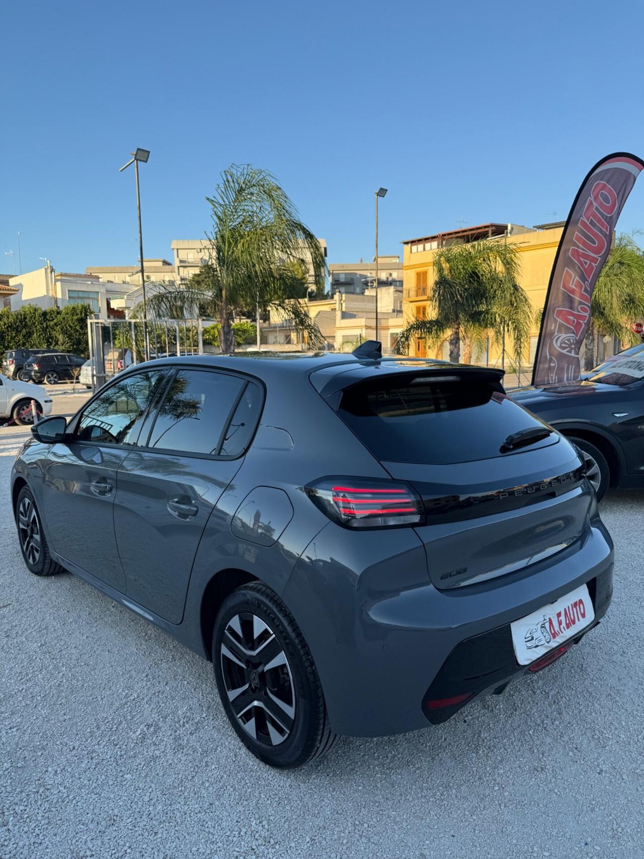 Peugeot 208 PureTech 100 Stop&Start 5 porte Allure