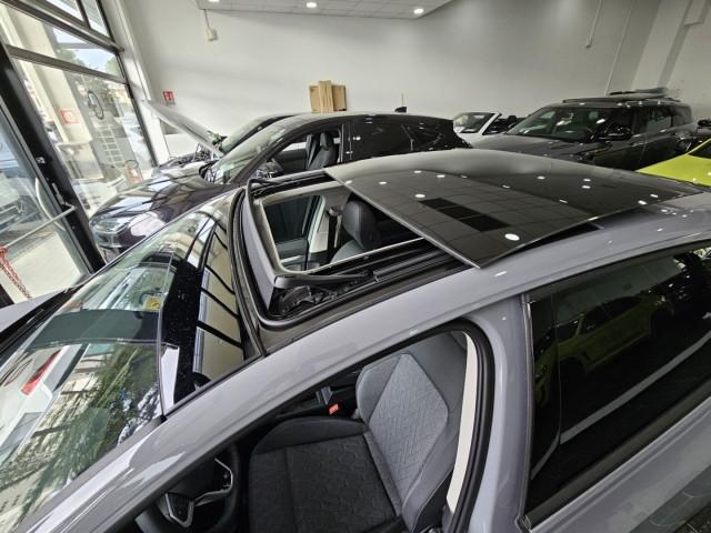 Volkswagen Golf TDI MOVE LIFE C.16 Tetto Nav Led Matrix Clima3Zone