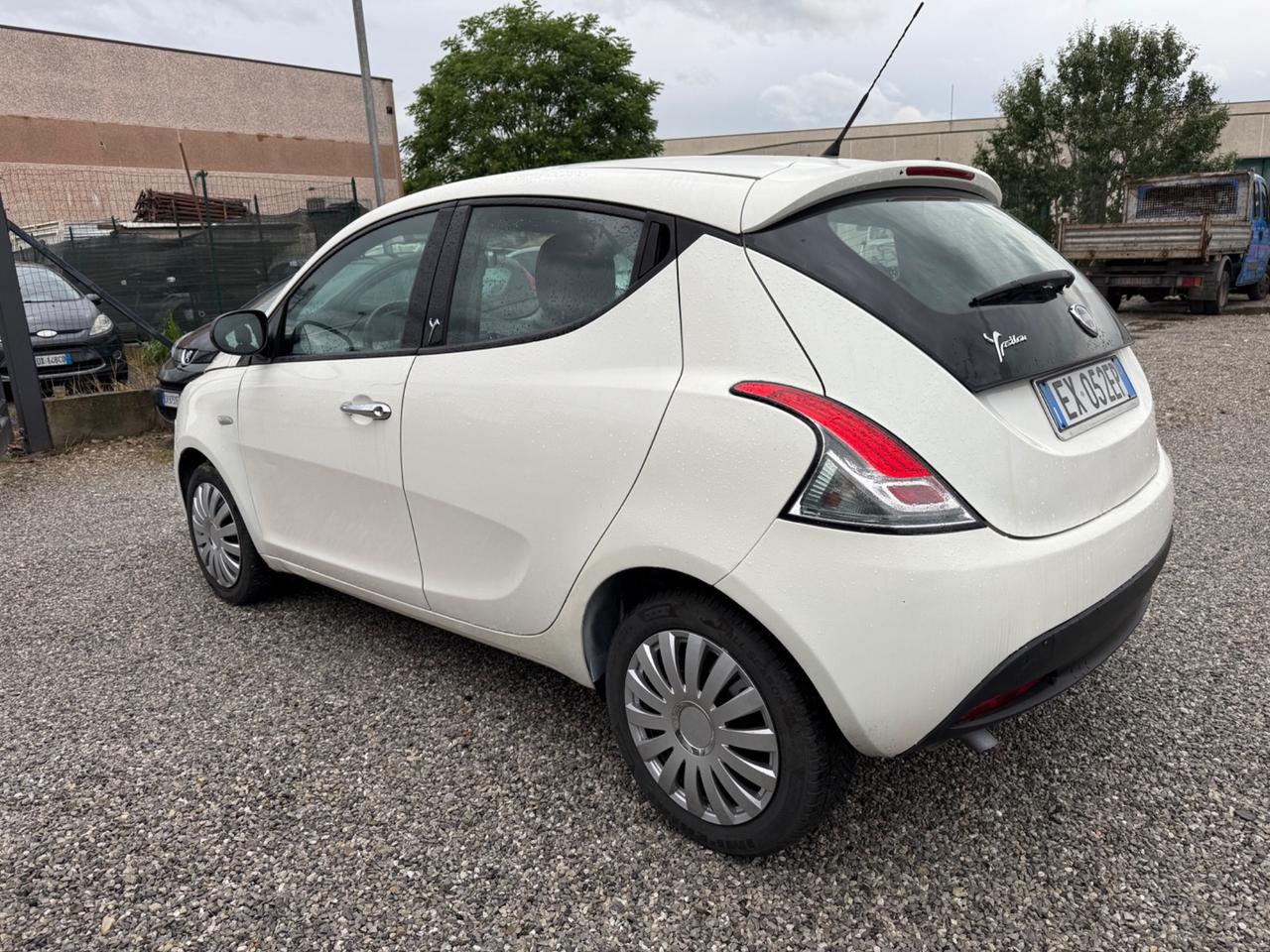 Lancia Ypsilon 1.3 MJT 16V 95 CV 5 porte S&S ELLE