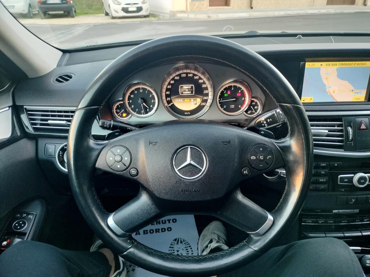 Mercedes-benz E 220 CDI BlueEFFICIENCY Avantgarde 156.000km