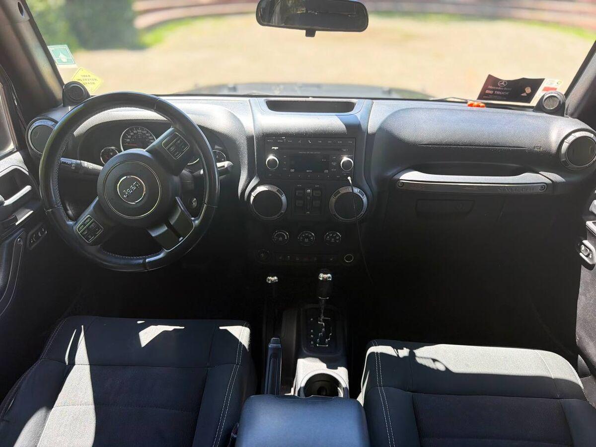 Jeep Wrangler Unlimited 2.8 crd Sahara auto