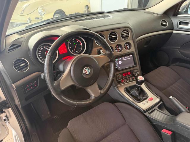 ALFA ROMEO 159 1.9 JTDm 16V Sportwagon Distinctive