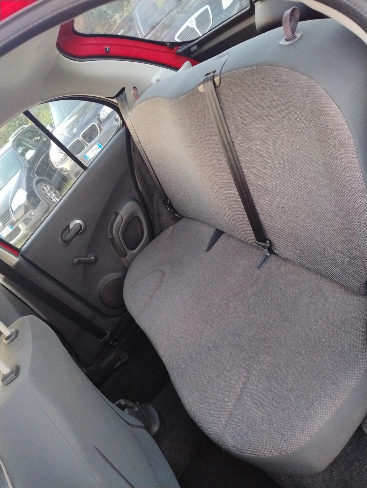 Nissan Micra 1.2 16V 65CV 5 porte Junior