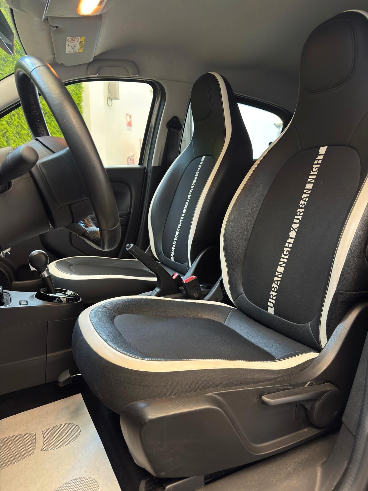 Renault Twingo Electric Urban Night