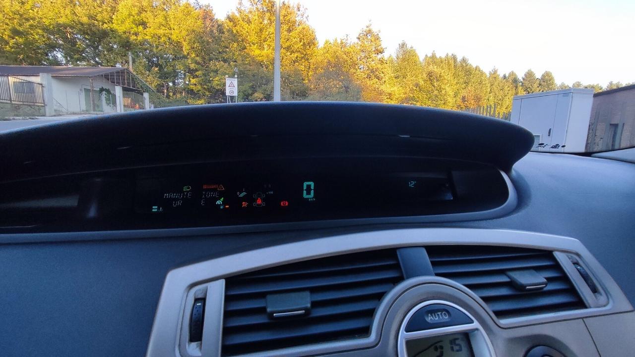 Renault Grand Scenic 7 posti 1.9 dCi Exception