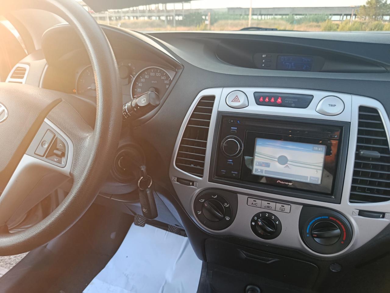 Hyundai i20 1.1 CRDi 5p. Sound Edition