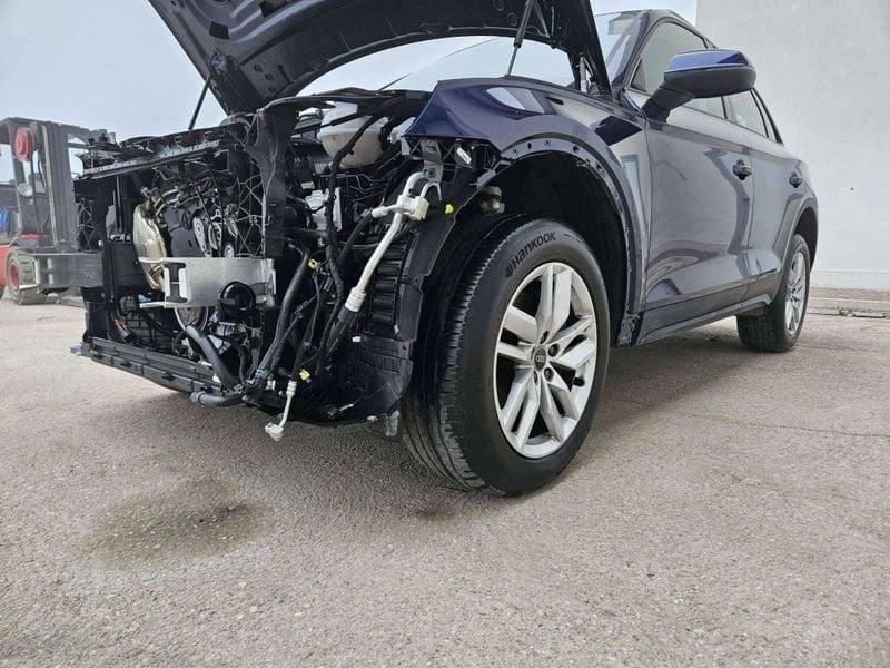 Audi Q5 40 2.0 tdi mhev 12V quattro s-tronic START