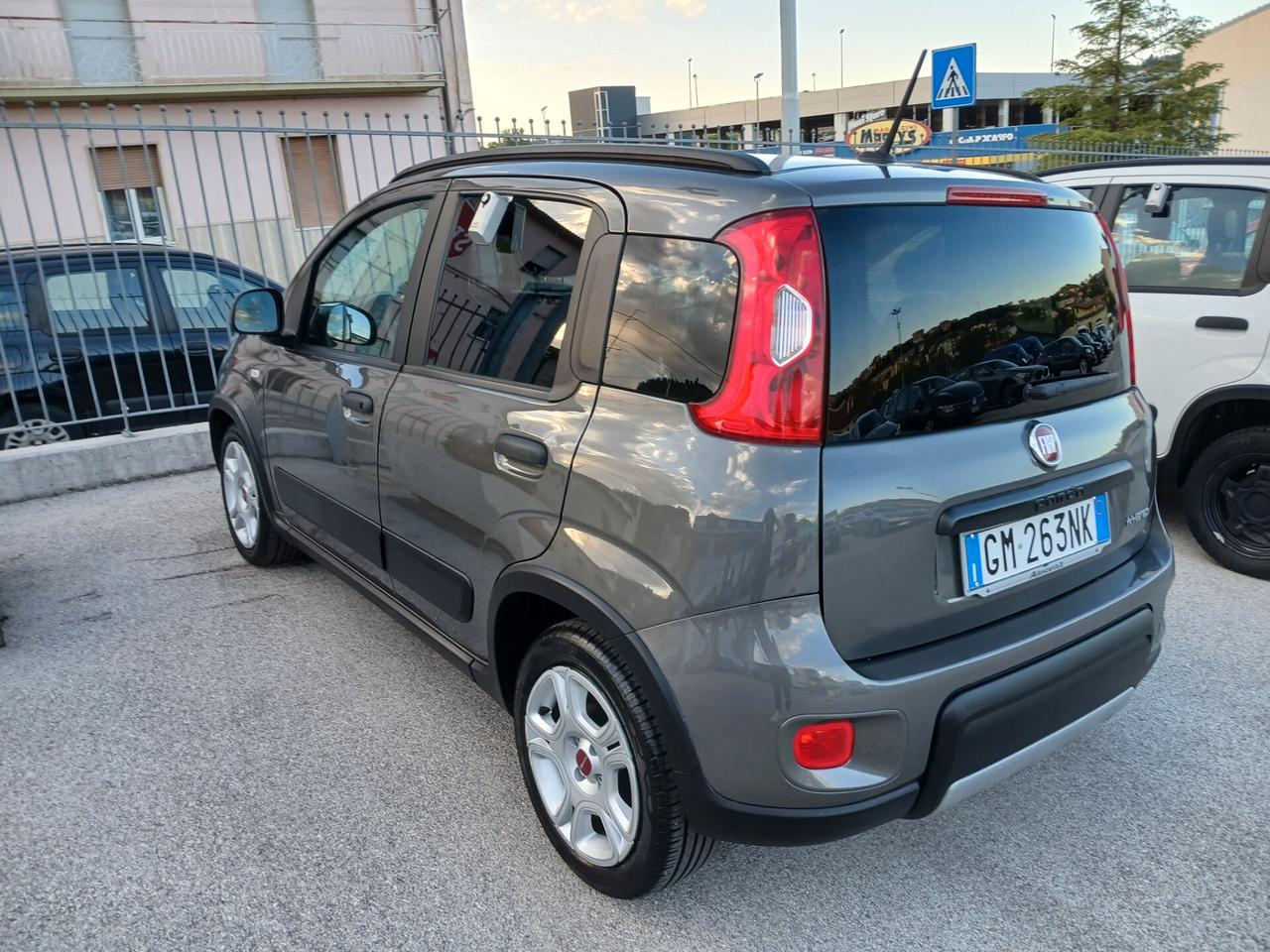 FIAT PANDA 1.0 HYBRID CITY LIFE 2023