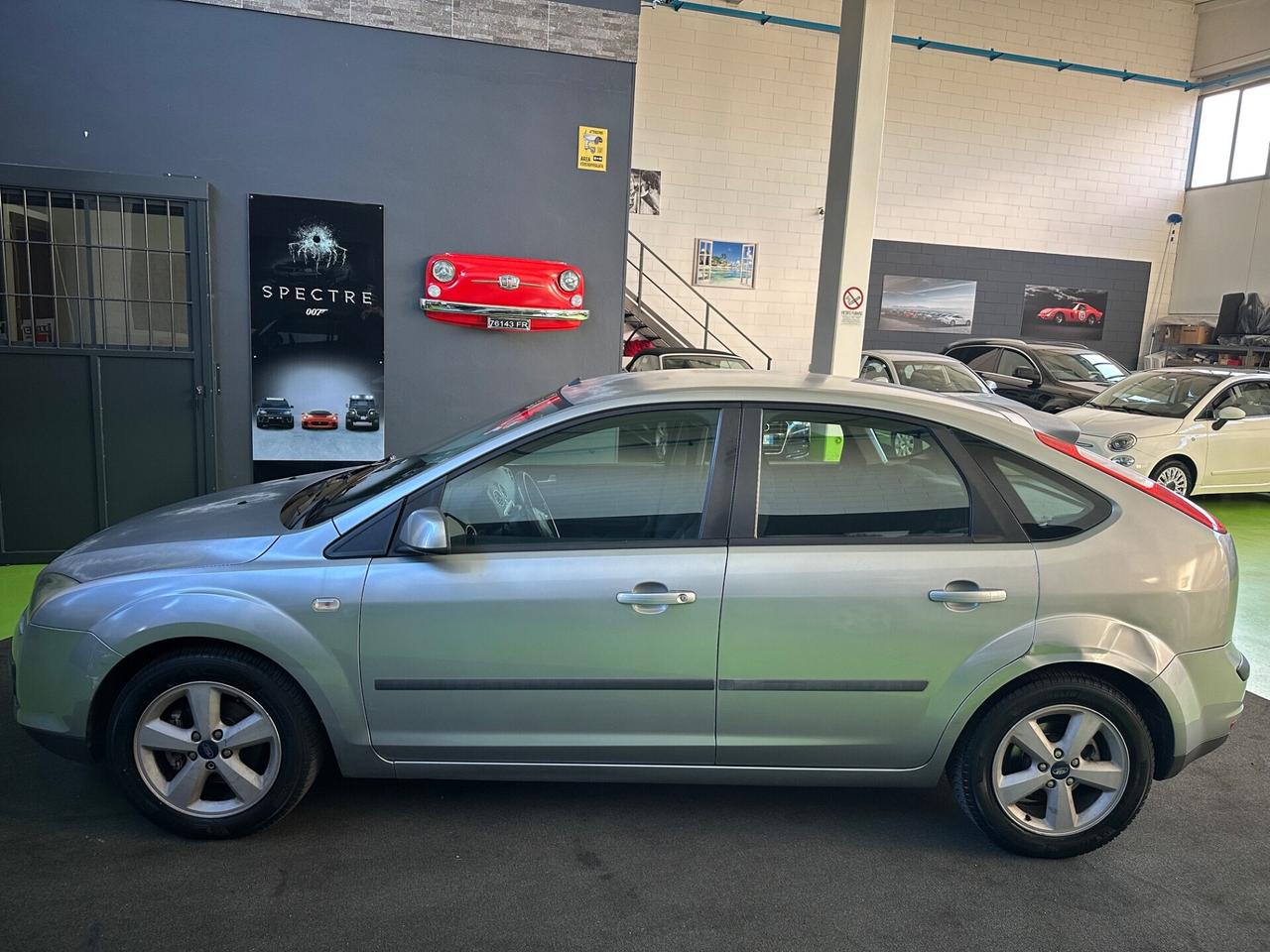 Ford Focus 1.6i 16V 5p. 115cv Berlina