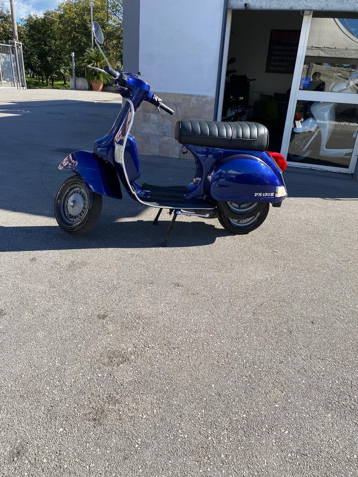 Piaggio Vespa 150 PX (1980 - 00)