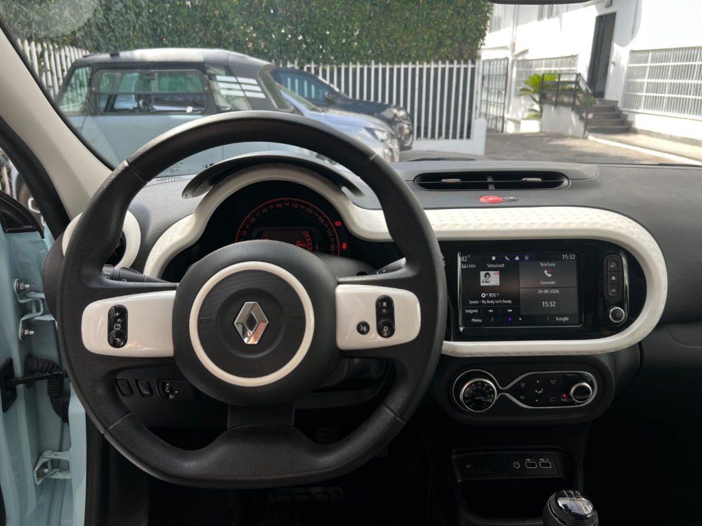 Renault Twingo SCe 65 CV Urban Night tua da €149,00 mensili