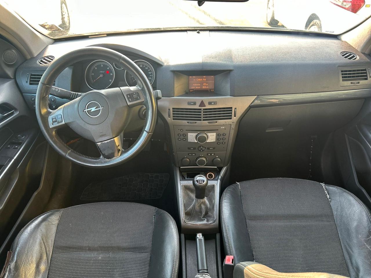 Opel Astra 1.7 CDTI 101CV 5 porte Cosmo