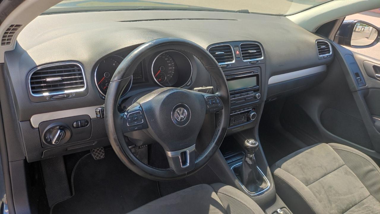Volkswagen Golf VI 1.6 TDI DPF 5p. Highline NEOPATENTATI - 2010