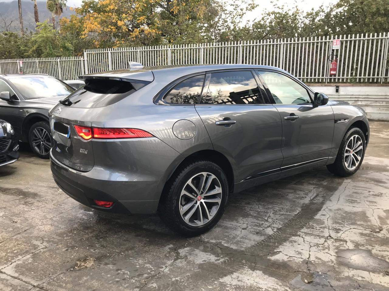 Jaguar F-Pace 2.0 D 180 CV AWD aut. R-Sport