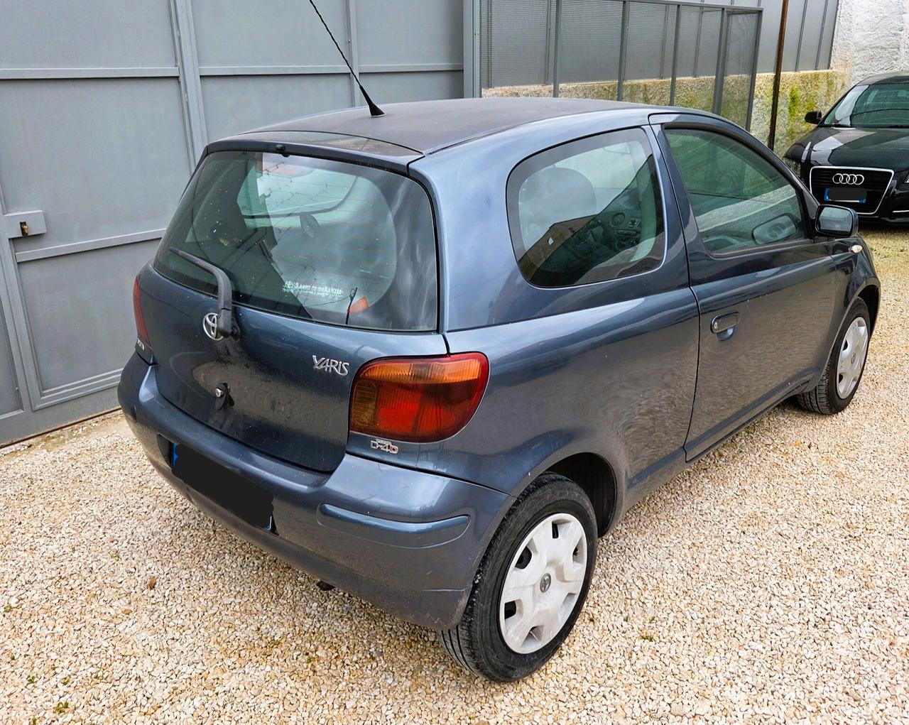 Toyota Yaris 1.4 tdi D-4D cat 3 porte Sol