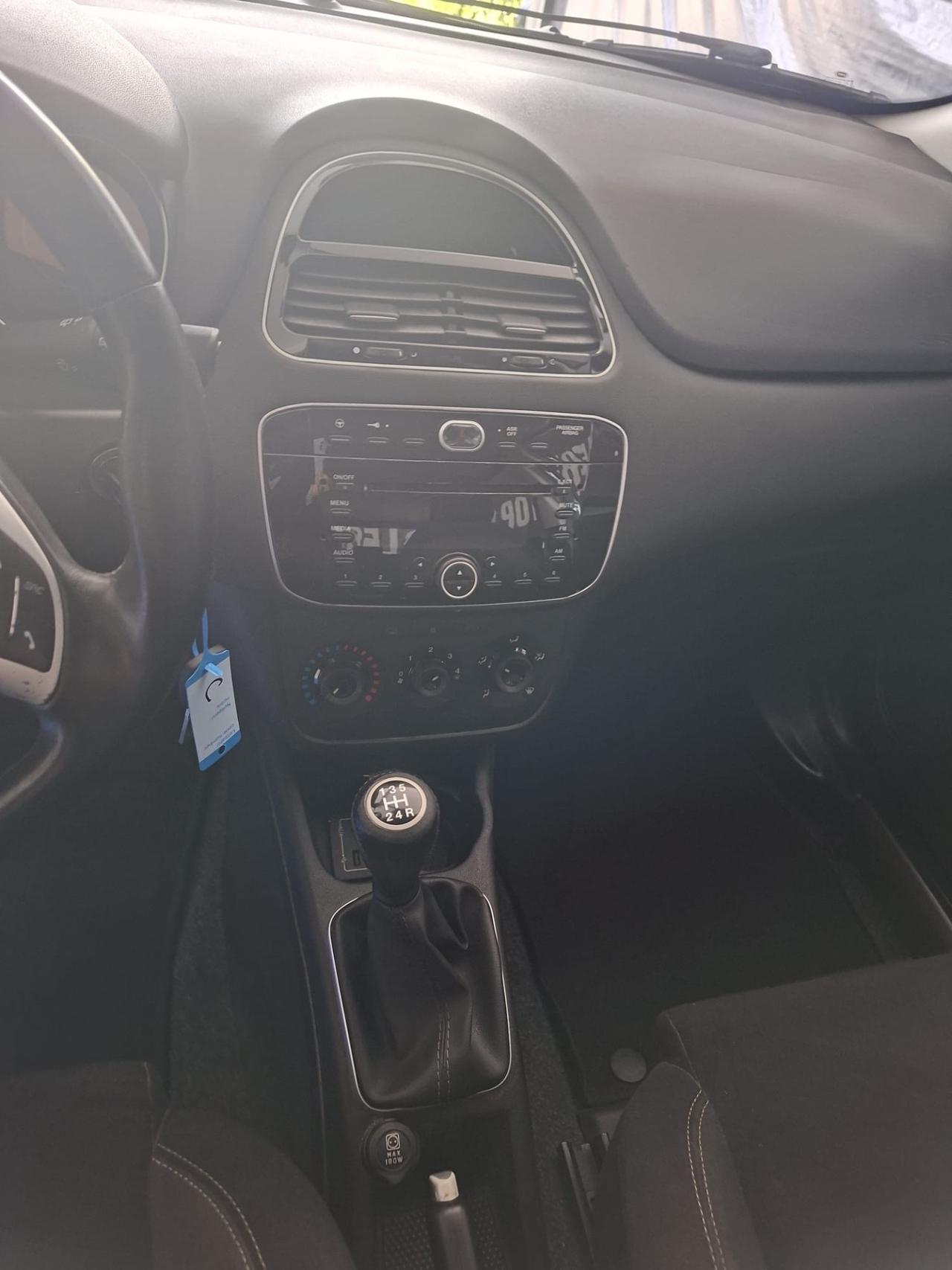 Fiat Punto 1.3 MJT II 75 CV 5 porte Lounge garantita 12 mesi