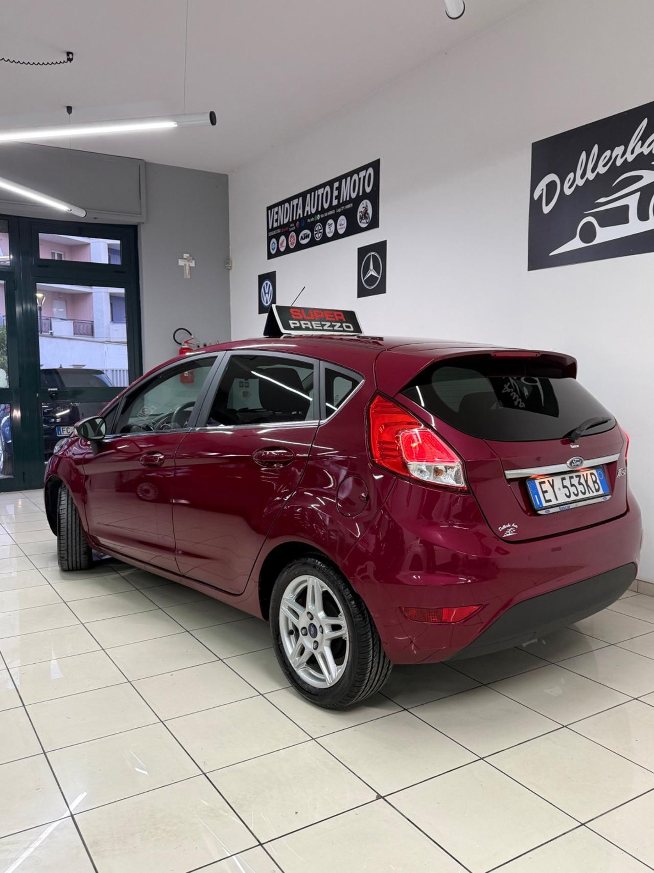 Ford Fiesta 1.5 TDCi 75CV 5 porte Titanium